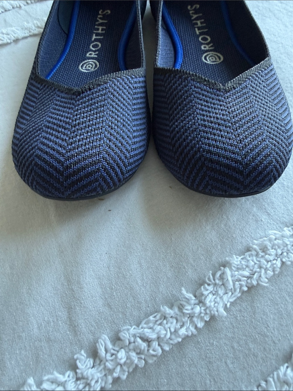 Rothy's Navy Chevron Round Toe Ballet Flats - Picture 4 of 4